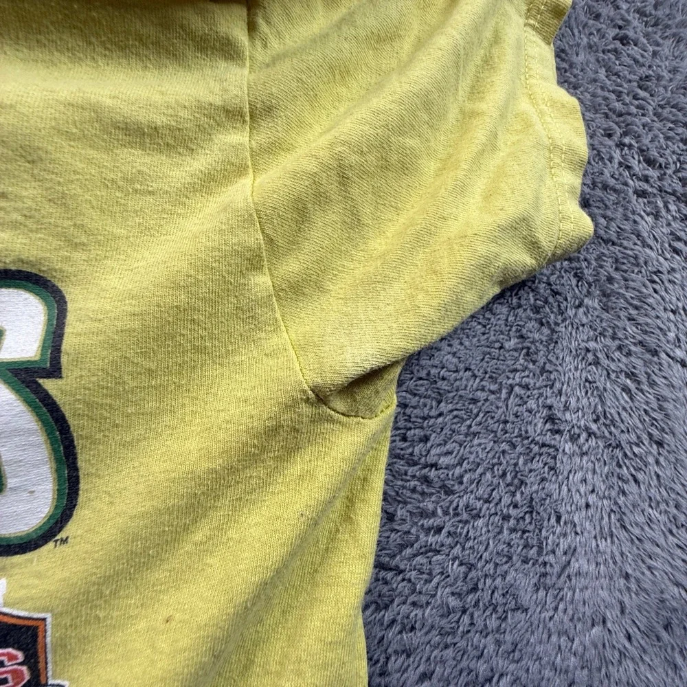 Hanes Oregon Ducks T Shirt Mens Small Yellow Good 2011 BCS National Championship